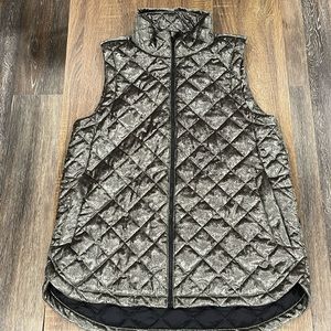 Athleta Whisper Metallic Velvet Vest Large